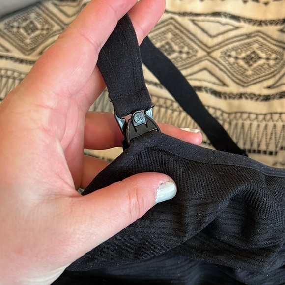 Kindred Bravely nursing/hands free pumping bra - Picture 3 of 6